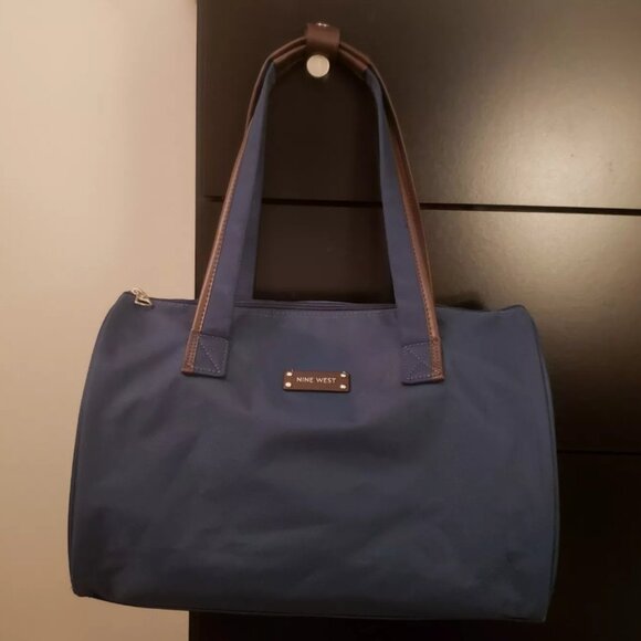 Nine West Women's Luggage Duffel Bag Weekender Carry-on Cosmetic Set Green Teal - Picture 3 of 15